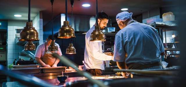 Varför slangupprullaren är idealisk för storkök