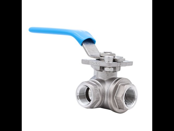 Vår rostfria 3-vägs T-borade kulventil har en slät yta, säkerhetslås, RG-muffar och fullt genomflöde. Packning tillverkad i PTFE. Beställ online!