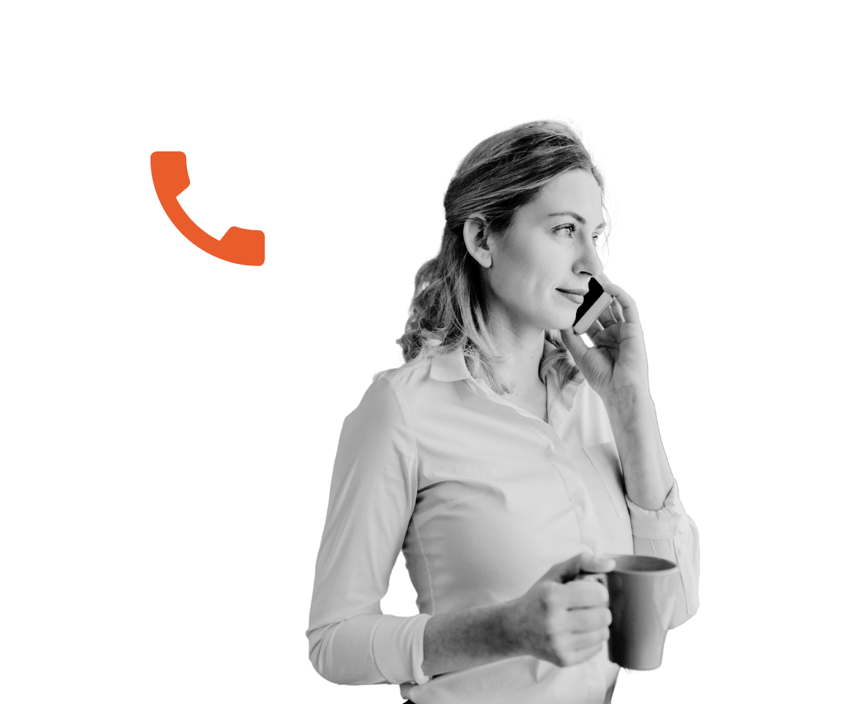 Ring: +46 (0) 406 450 071