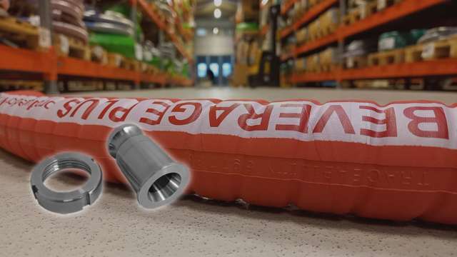 Kollage av Camlock-adapter och slang