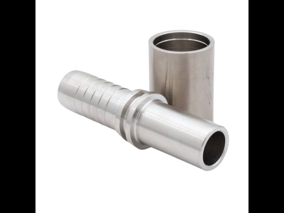Alfotech's rostfri rörände är av hög kvalitet och lämpar sig för såväl kemiska uppgifter som media med höga temperaturkrav. Består av stuts & muff. Beställ här.