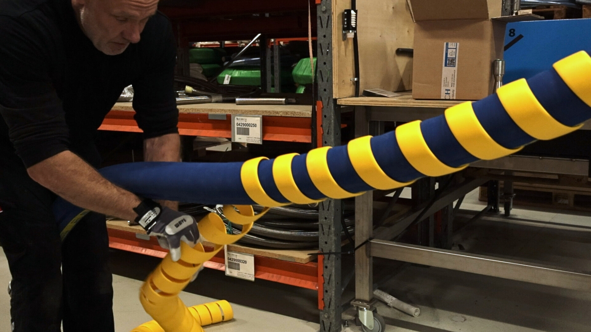 installation av spiralslangskydd